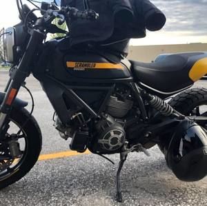 Meet your Posher, Marie france